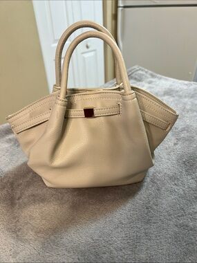 Urban Expressions handbag